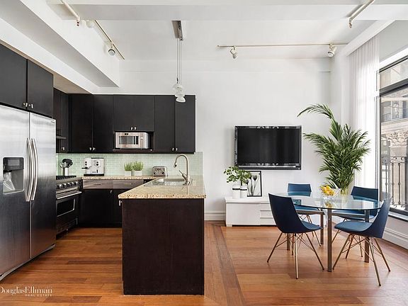 3rd image of 45 E 30th St APT 4A