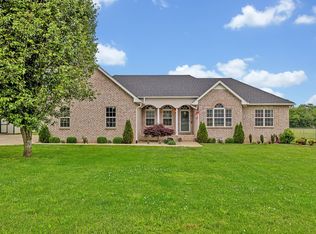 1530 Bradyville Rd, Readyville, TN 37149