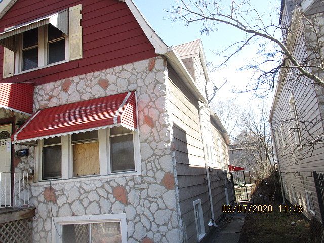 2nd image of 5627 S Seeley Ave