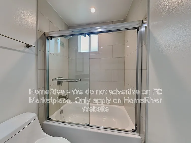 5749.5 Klump Ave — Photo 11