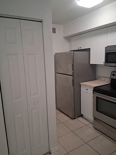 720 SW 111th Ave Photo 1