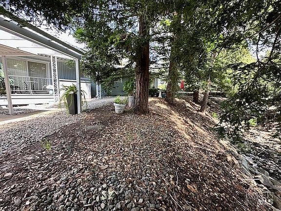 4th image of 31 Springhill Court