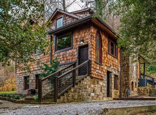 302 Newman Rd, Gatlinburg, TN 37738
