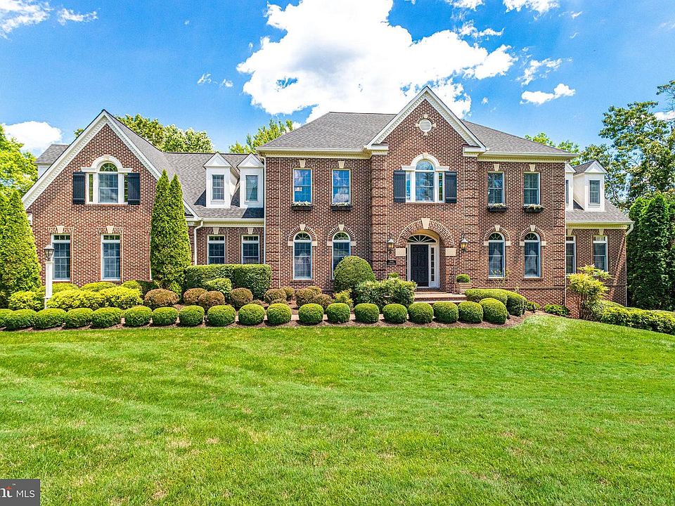 9900 Hessick Ct, Great Falls, VA 22066 Zillow