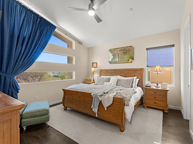 55 Vista Outlook St — Photo 14