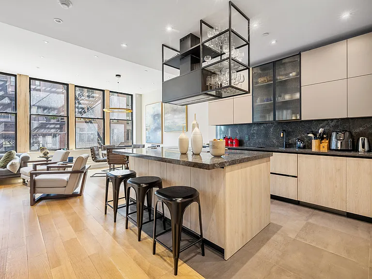 46 W 21st St #4 — Photo 12
