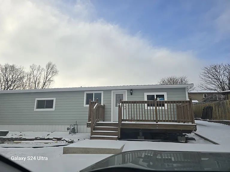 117 Norbeck Dr — Photo 1