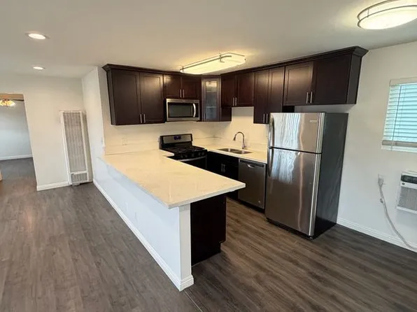 1305 N Garfield Ave APT 6, Pasadena, CA 91104