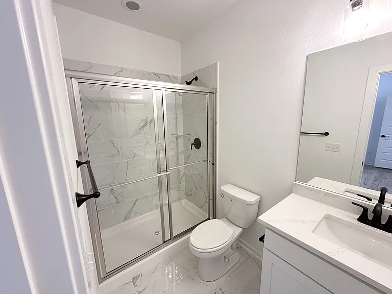 1278 W Hendrix St — Photo 17