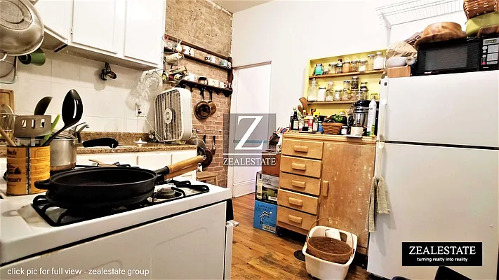 Rented by ZealEstate Group Inc | media 11