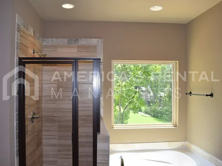 3764 Creekside Way — Photo 18