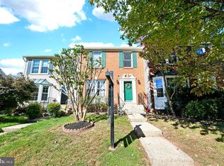 21240 Hedgerow Ter, Ashburn, VA 20147