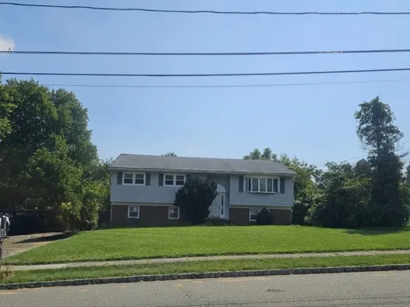 92 Griffith Dr, Hanover Twp., NJ 07981