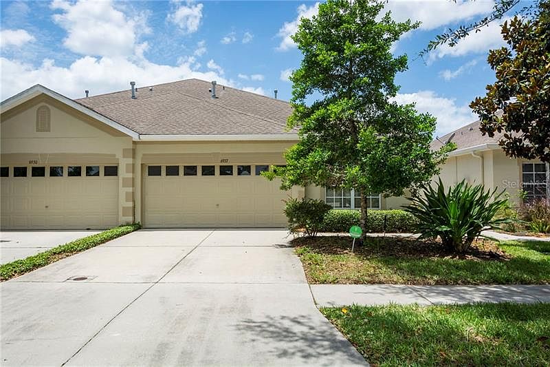 1st image of 6932 Surrey Oak Dr