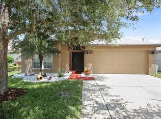30945 Burleigh Dr, Zephyrhills, FL 33543