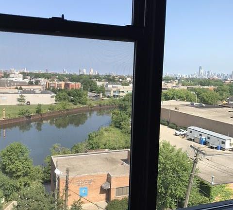 5th image of 2609 W Belmont Ave Unit 504E