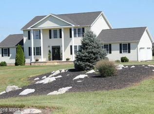 1307 Koontztown Rd, Hedgesville, WV 25427