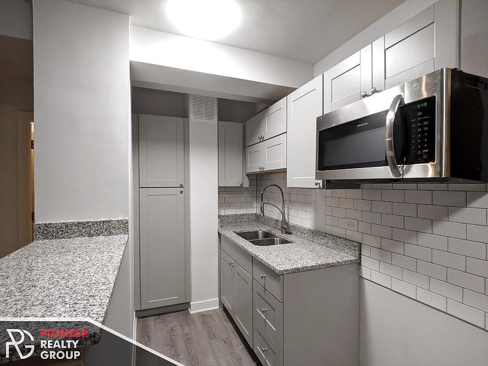 1st image of 4200 N Marine Dr APT 1001