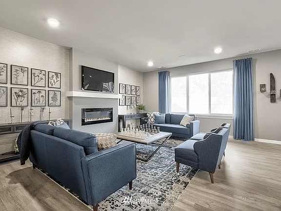 4th image of 18772 107th Avenue Ct E