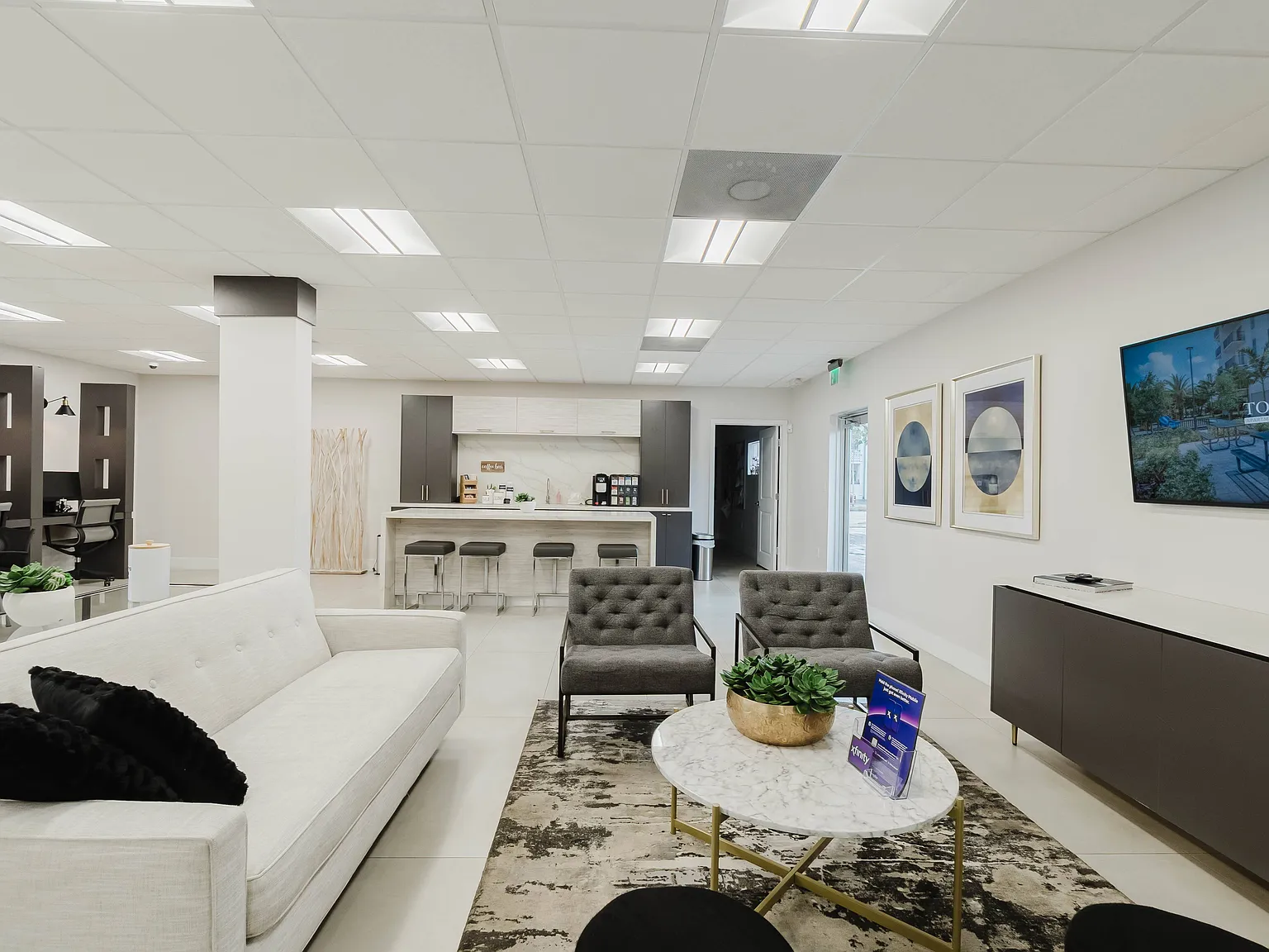 Todel Apartments — Photo 1