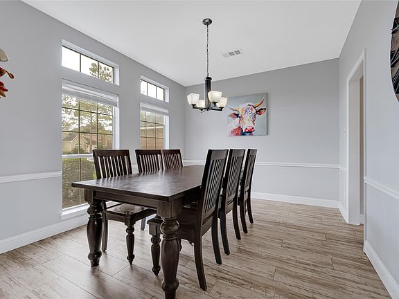 4th image of 3007 Humble Dr