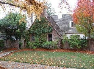 564 Santa Rita Ave, Palo Alto, CA 94301