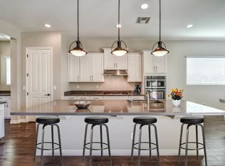 7447 E Posada Ave, Mesa, AZ 85212