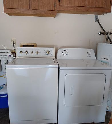Washer & Dryer included 