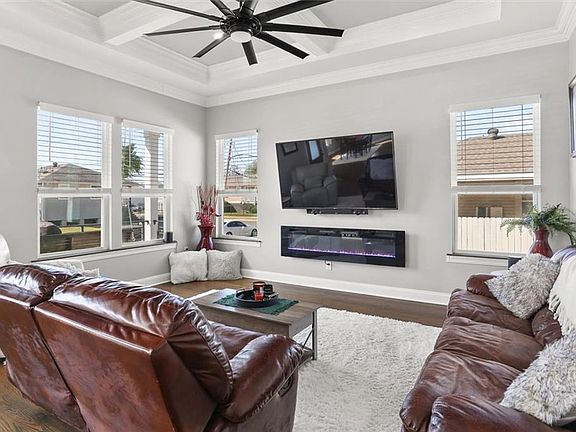 5th image of 5323 Wickfield Dr