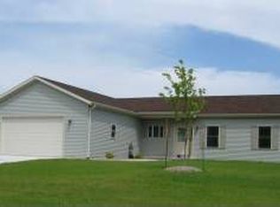 603 Willow Ct, Reeseville, WI 53579