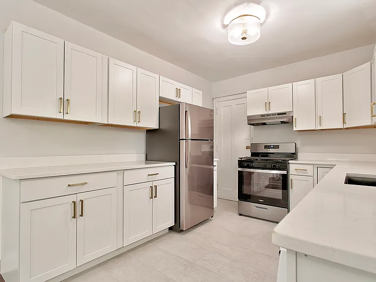 3900 Edwards Rd #105 — Photo 3