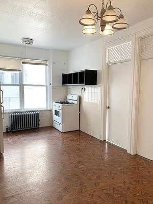 4th image of 30-84 37th St #4