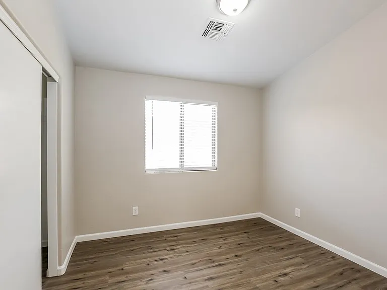 4337 W Saint Kateri Dr — Photo 14