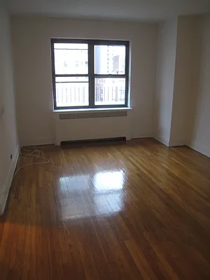 Rented by City Connections Realty | media 21