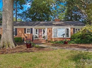1302 Park Ln, Gastonia, NC 28052