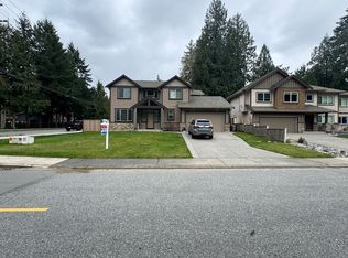 20298 49a Ave, Langley, BC V3A 6R3