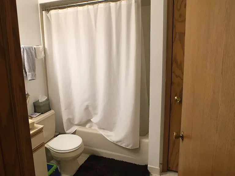 443 W Eugenie St #1E — Photo 13