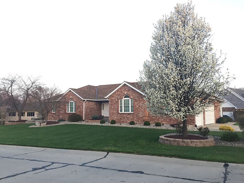 1st image of 9 Kingsley Way