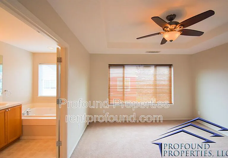 6055 SW 208th Pl — Photo 8