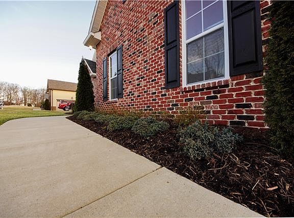 2nd image of 7530 Nathaniel Woods Blvd