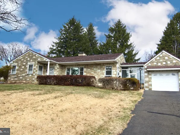 45 Laurel Rd, Southampton, PA 18966