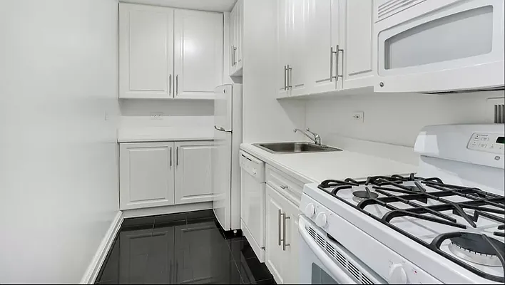 Rented by Elegran | media 6