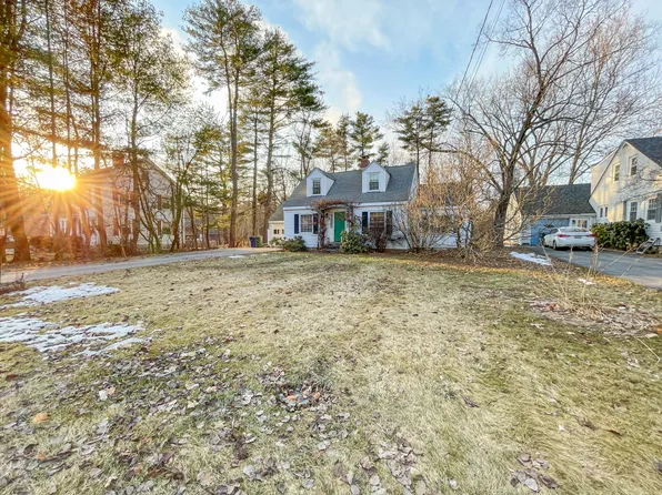 46 Brook Street, Westbrook, ME 04092
