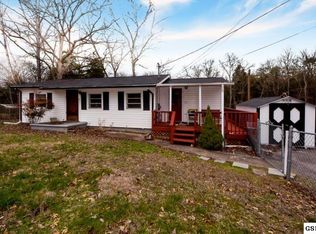2517 Julian Ln, Knoxville, TN 37914