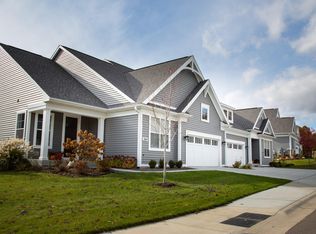 14214 Bridgeview Point, Vicksburg, MI 49097