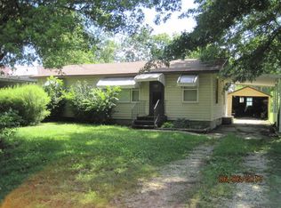 378 S Jefferson St, Welch, OK 74369