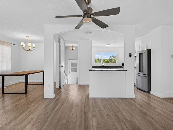 5th image of 3119 104th St NW