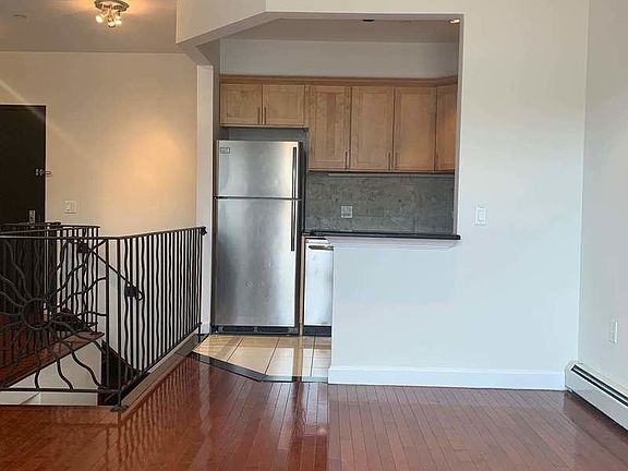 3rd image of 26-48 28th St #2