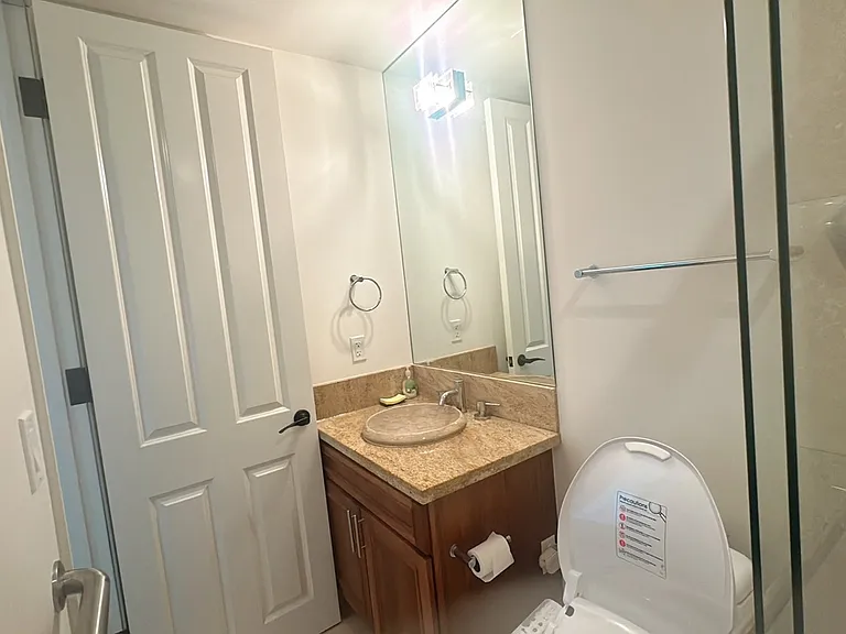 1199 Bishop St #16B — Photo 15