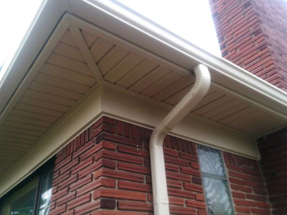3rd image of 17116 Sprenger Ave